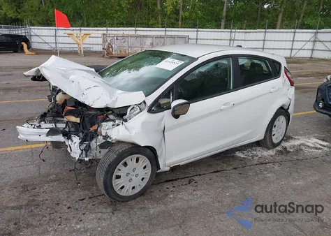 2016 Ford Fiesta S z USA, uszkodzony, nr VIN 3FADP4TJXGM171649